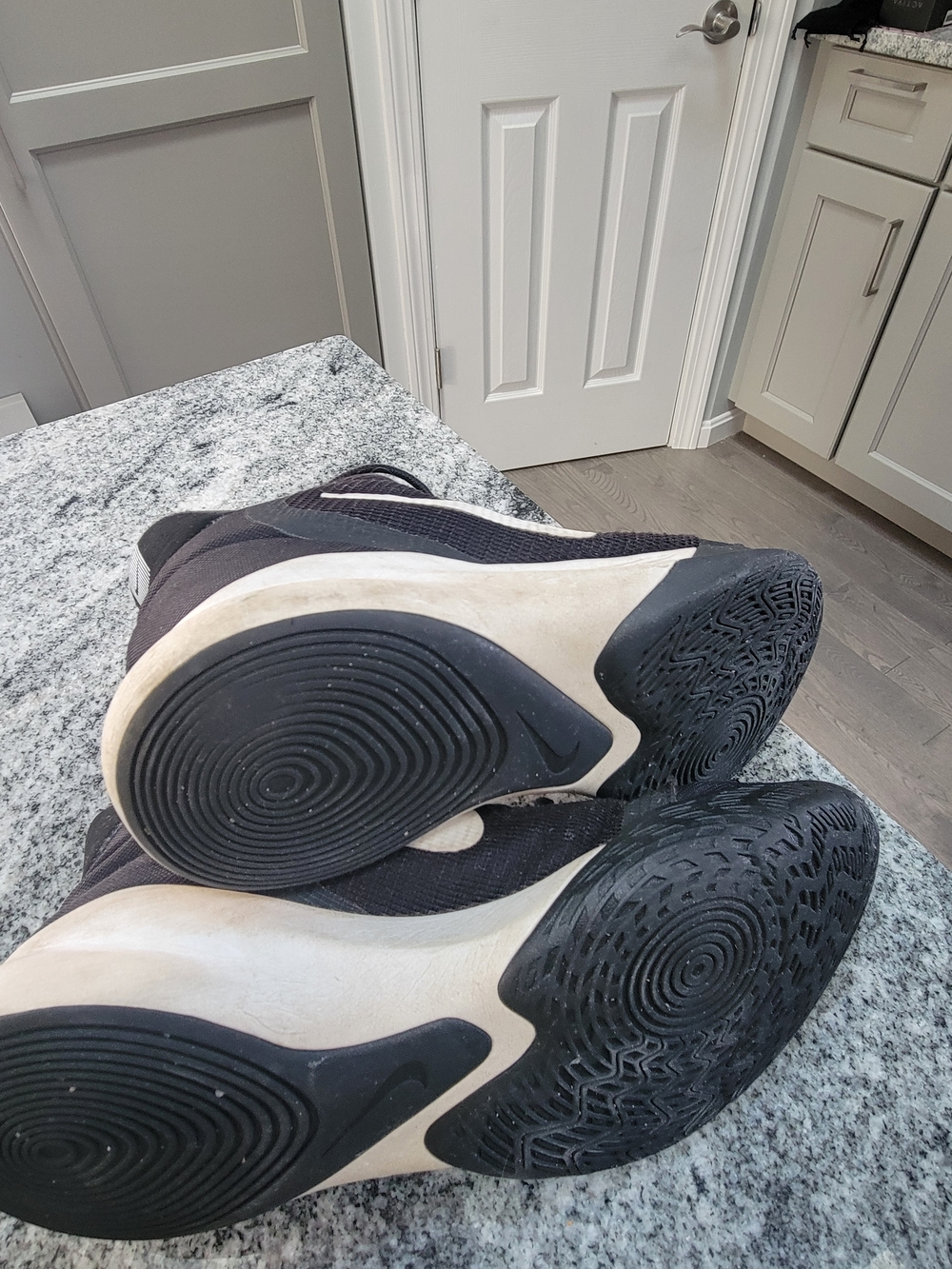 Nike Precision III basketball shoes Black and White sz 9.5 - Picture 5 of 6